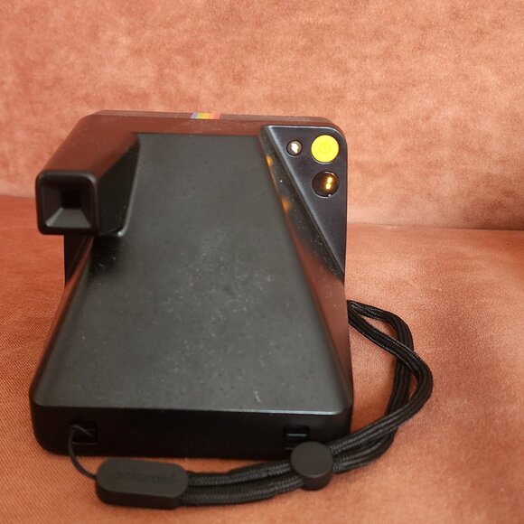 Polaroid Orginals NOW-1 Type Instant Camera - Picture 4 of 6